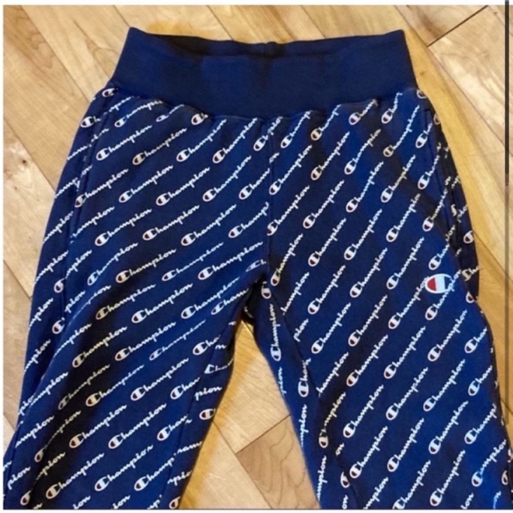 Champion Vintage logo printed reverse weave joggers size extra small XS - Picture 2 of 10